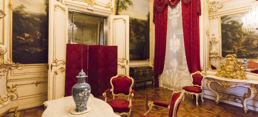 Schönbrunn Palace Tour: Gardens & Skip-the-line Access