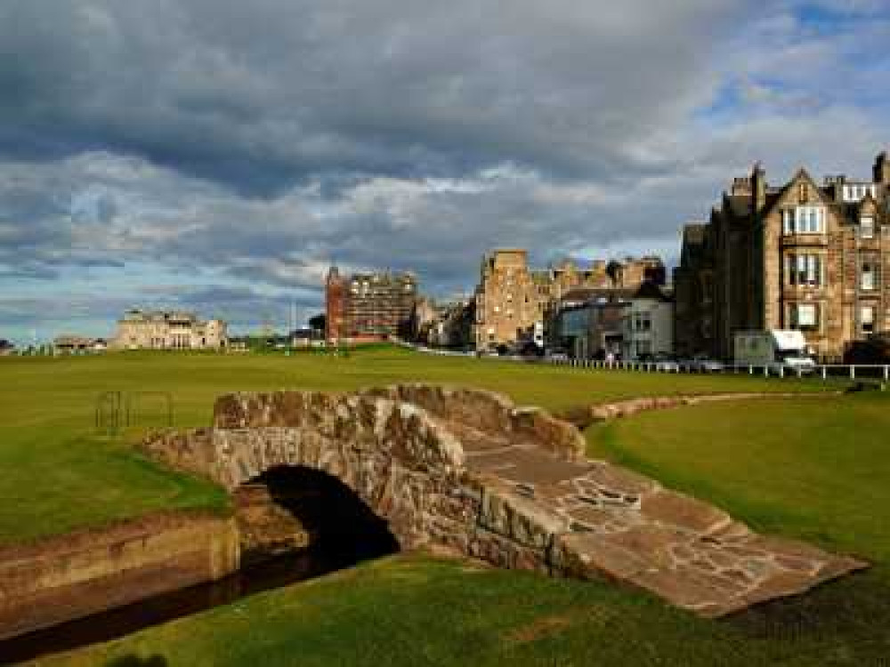 St Andrews & The Fife Coast from Edinburgh