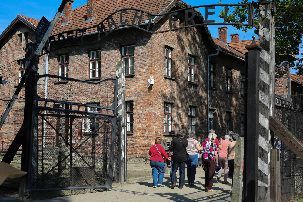 Auschwitz-birkenau Museum: Private Transport From Krakow And Back