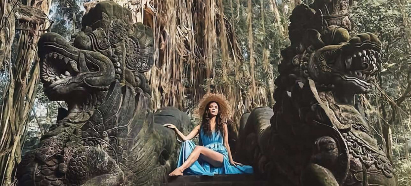 Private Bali Ultimate Monkey Forest Tour with Waterfall and Temple Visits