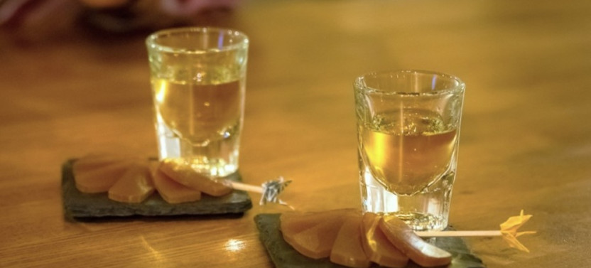 Small Group Luxury Sake, Whisky, & Cocktail Tour through Kyoto