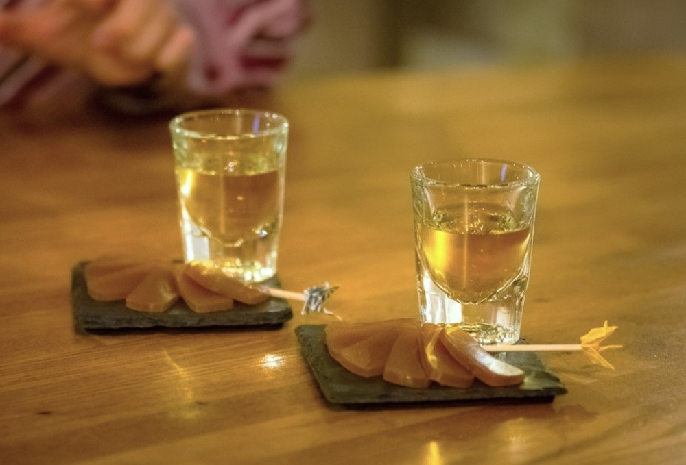 KYOTO LUXURY SAKE, WHISKY, AND COCKTAIL TOUR