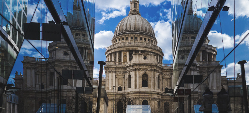 Expert-led London History Tour for Teens & Families