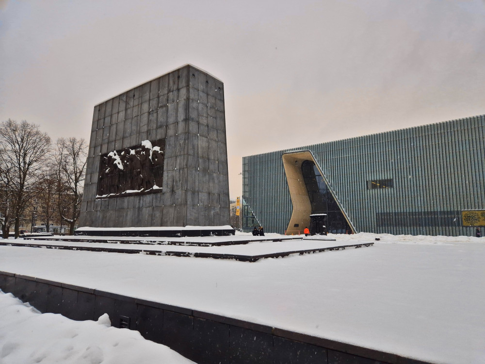 Expert-led Jewish Warsaw History Tour