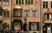 Context Travel1