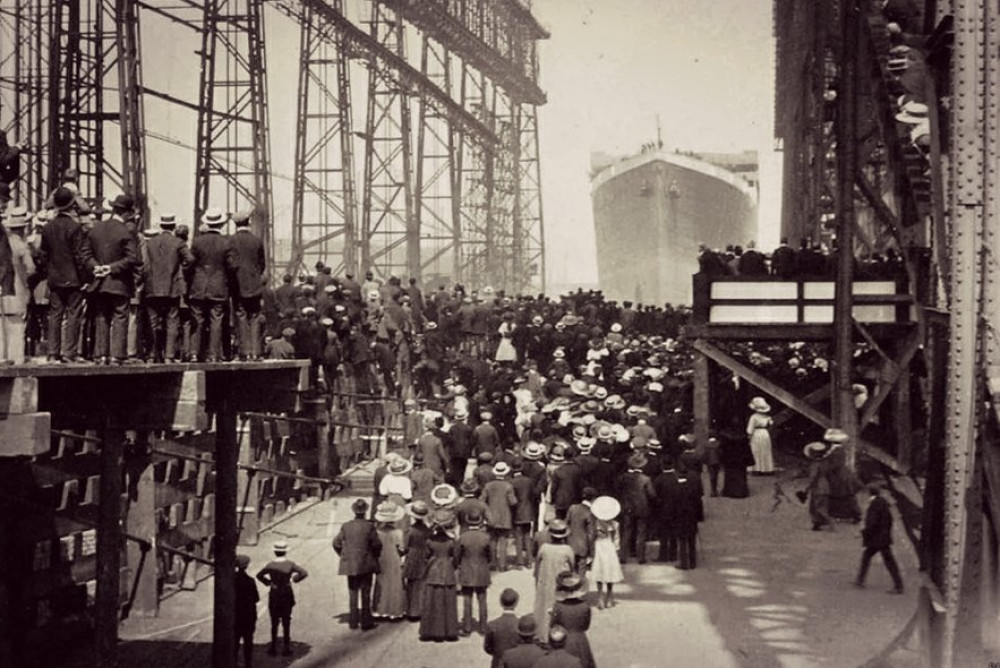 Expert-led Belfast Maritime Tour: Industrial Rise to Titanic