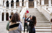 The Tour Guy2