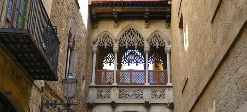 Private Barcelona in a Day Tour with Sagrada Família and Park Güell, photo 2 of 5
