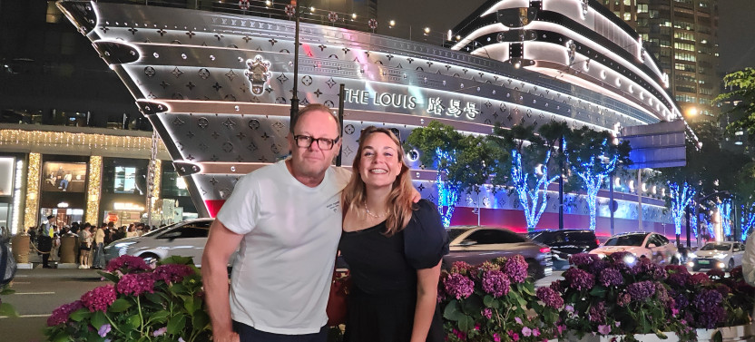 Evening Walking Food & Culture Tour Through Local Shanghai Streets