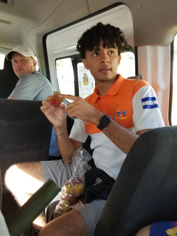 Roatan Trips and Tours