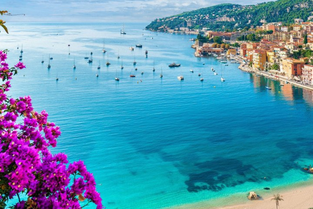 Private Full-Day Monaco & Monte Carlo Tour with Èze and Perfume Factory