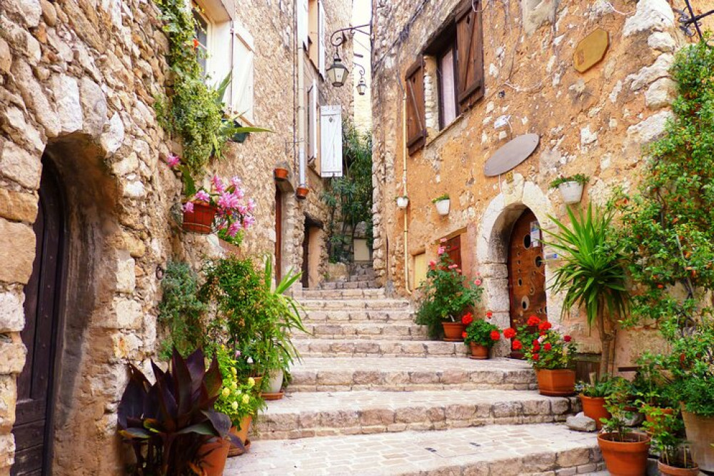 Full-Day Small Group Provence Villages Tour from Nice