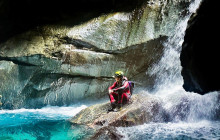 Canyoning New Zealand4