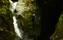 Canyoning New Zealand8