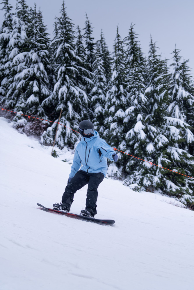 Snowboarding on Grouse Mountain with Gear Included: Shared or Private