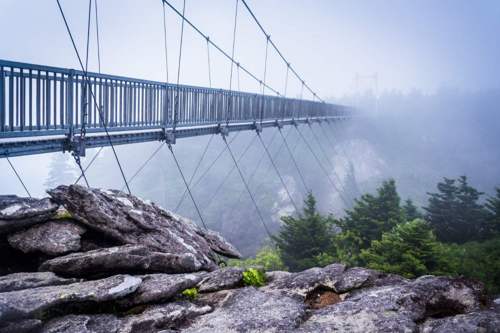 Blue Ridge Parkway GPS-Guided Audio Tour (Asheville to Roanoke)