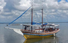 Island Cruises & Excursions15