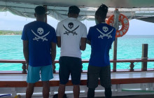 Island Cruises & Excursions16