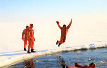 Polar Explorer Icebreaker4