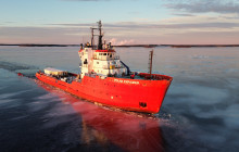 Polar Explorer Icebreaker9