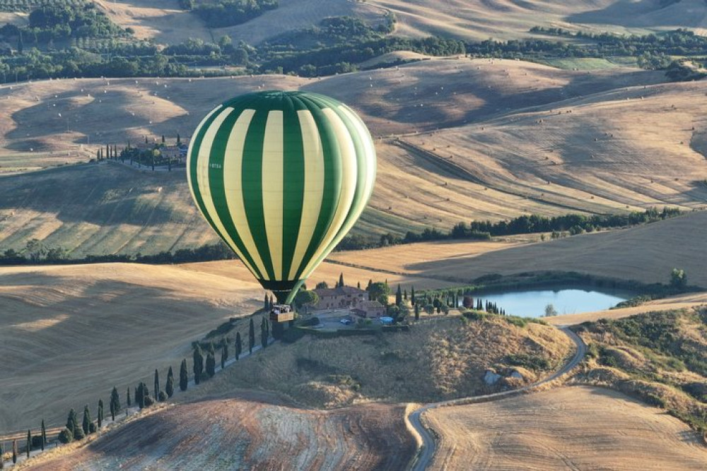 Private Hot Air Balloon To Pienza, Montalcino And Val D'orcia
