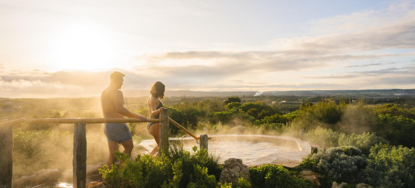 Mornington Peninsula Wine, Gourmet Lunch & Hot Springs Tour