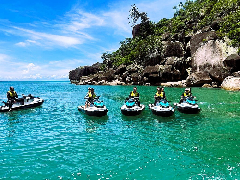 2 Hour Guided Jet Ski Around Magnetic Island from Townsville