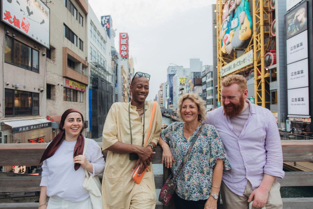  Osaka Retro Streets & Local Eats Adventure