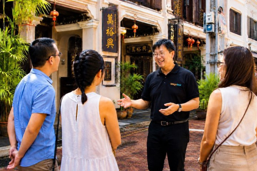 Singapore Private Tour by Car with Local Guide & Hidden Gems
