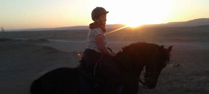 3 Hour Desert Sunset Horseback Riding Experience