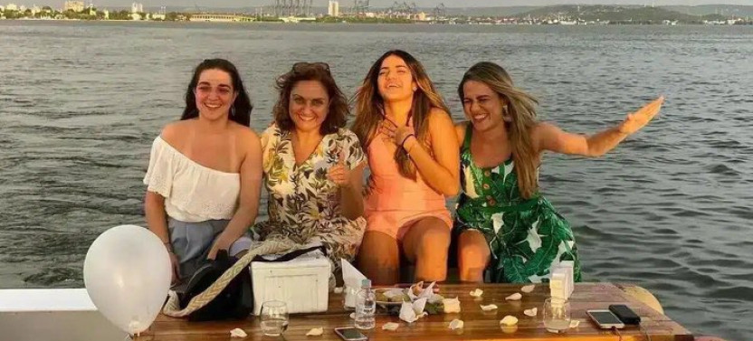 Cartagena Sunset Bay Cruise with Drinks