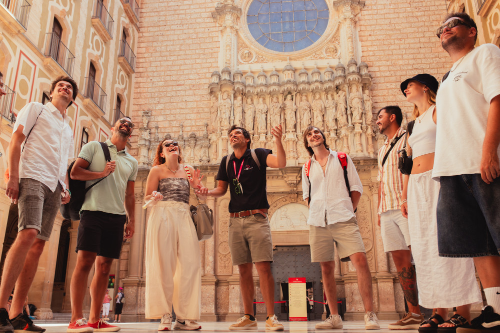Extended Montserrat, Tapas & Wine in Spanish