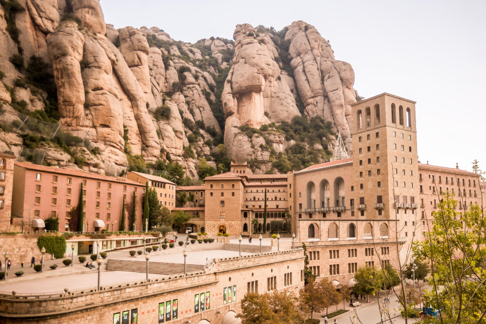Montserrat, Food & Wine Tour