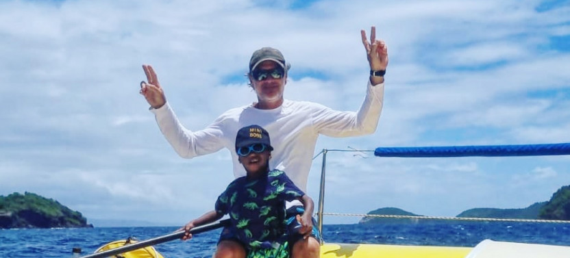 2h Discovery Sailing in the Bay of Saintes with Snorkeling