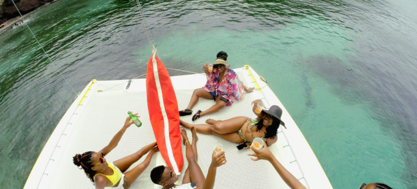 1/2 Day Sailing in the Bay of Les Saintes with Snorkeling