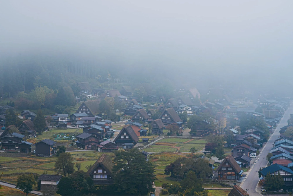 Private Half Day Tour of Shirakawa-go from Takayama