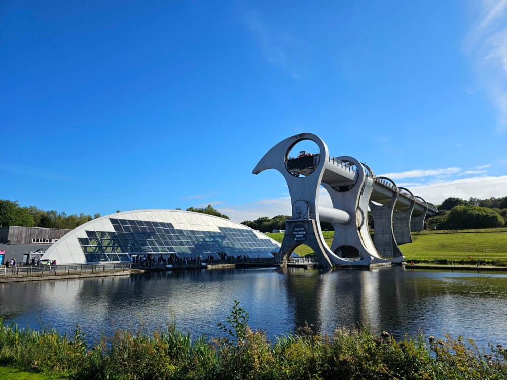 Shore Excursion: Stirling Castle, Falkirk Wheel & Kelpies Private Tour
