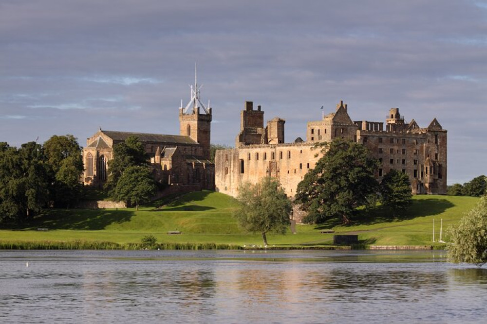 Mary Queen of Scots Private Day Tour from Glasgow