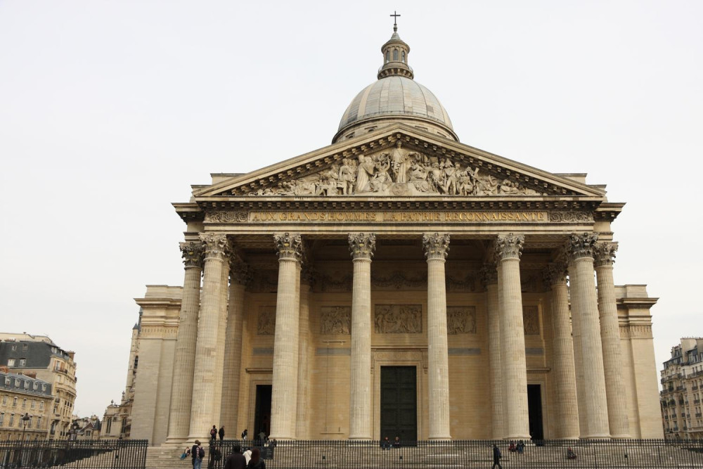Paris: Pantheon Entry Ticket & Latin Quarter Guided Tour