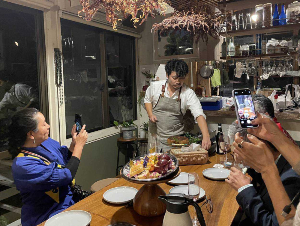 Okinawa Local Chinsuko Dessert-Making and Tea Experience