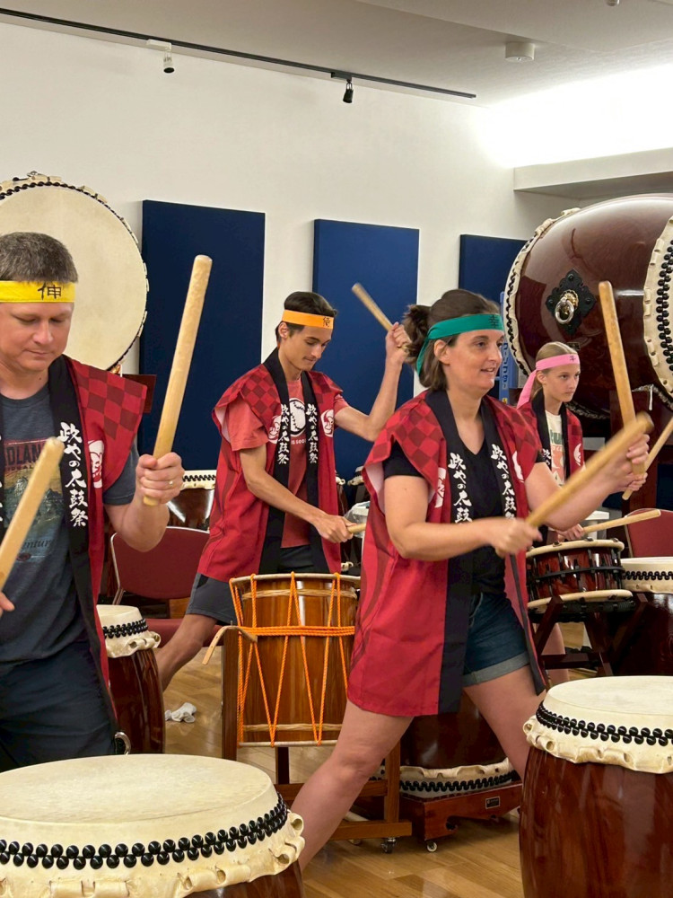 Osaka Japanese Drum Taiko Workshop