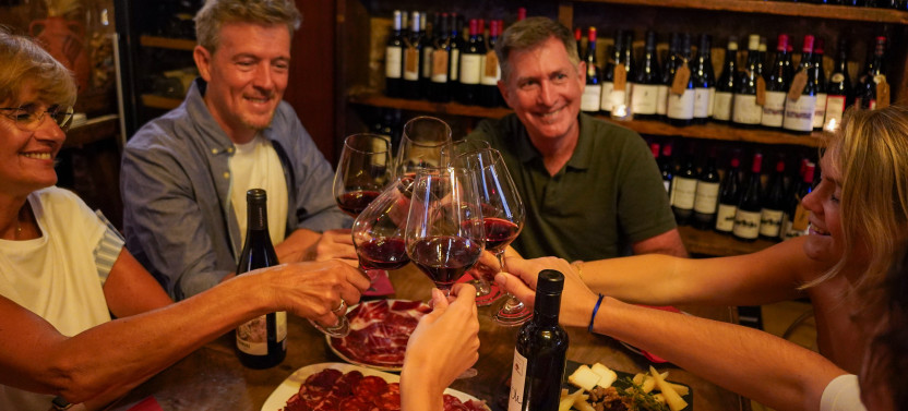 Evening Tapas & Wine Tour, photo 5 of 7