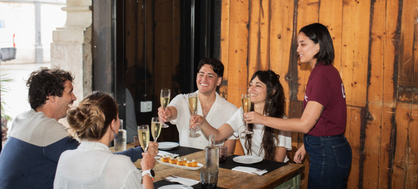 Tapas & Wine Experience, photo 2 of 14