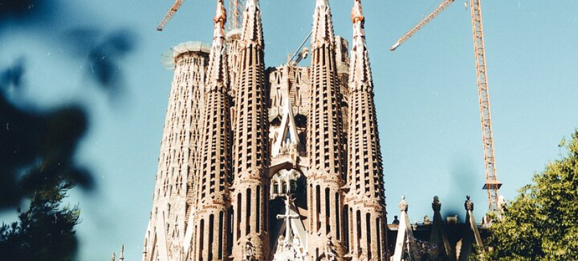 Best of Barcelona Private Tour Including the Sagrada Familia, photo 5 of 15