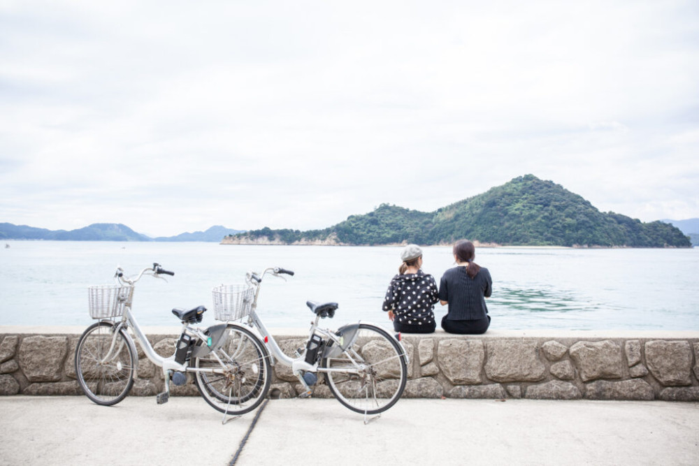 Private Rabbit Island Cycling and Takehara Cityscape Tour with Local Guide