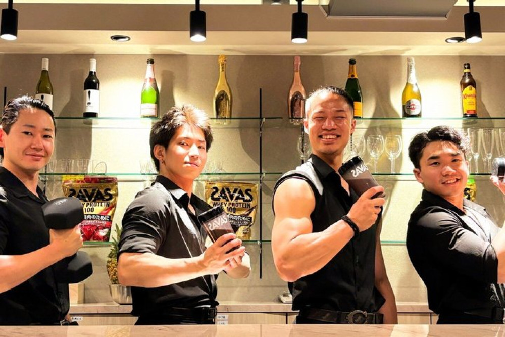 Muscle Bar Kyoto Entrance Fee & Reservation with Macho Men