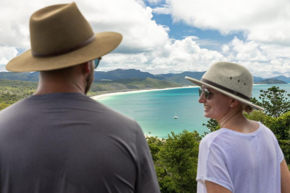 7 Day Brisbane to Cairns Whitsundays Great Barrier Reef (Private Single)