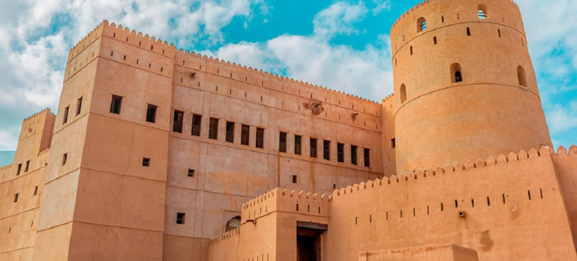Forts of Oman Full Day Private Tour