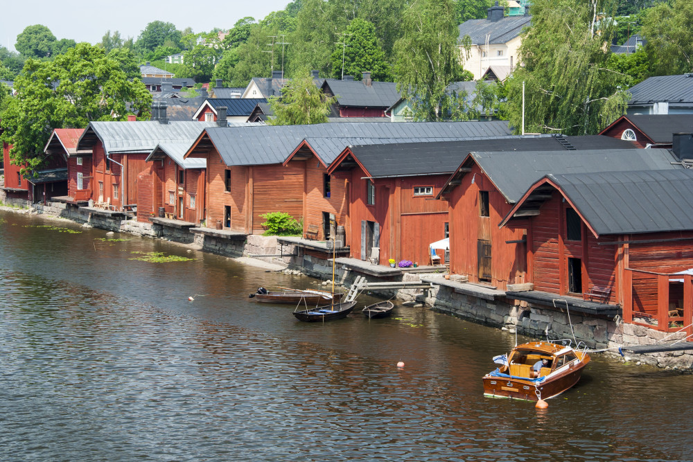 Porvoo All-Way Guided Sightseeing Tour from Helsinki