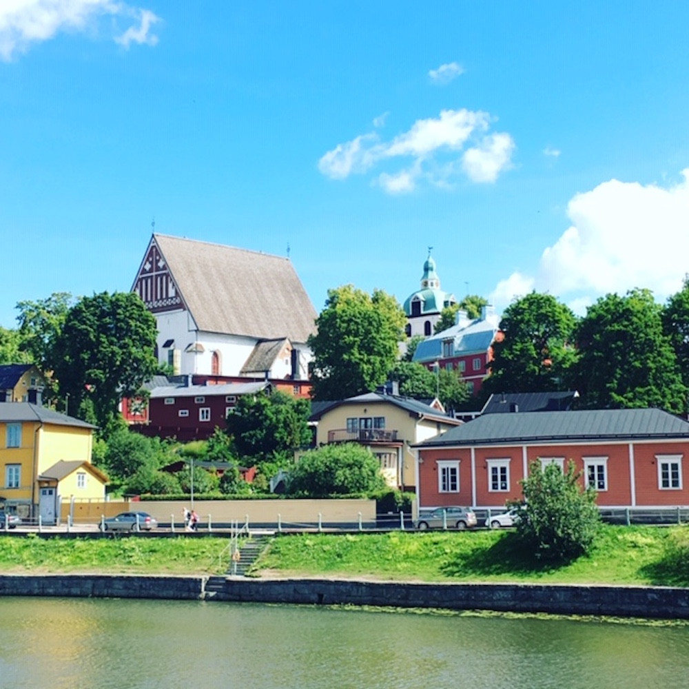 Riverside Heritage Guided Tour: From Helsinki to Porvoo